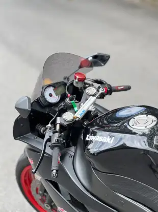 KAWASAKI-NINJA ZX-6R KAWASAKI-NINJA ZX-6R-2011