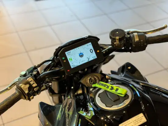 KAWASAKI-Z1100 KAWASAKI-Z1100-2026