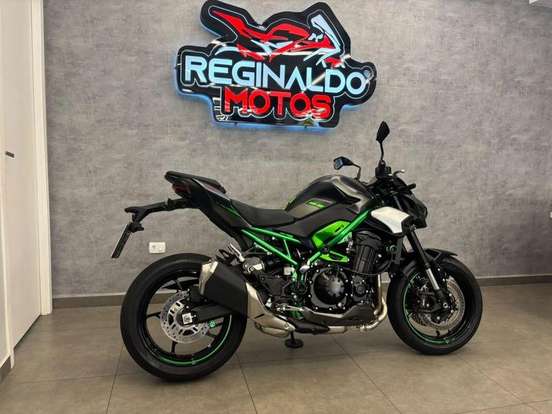 KAWASAKI-Z900 KAWASAKI-Z900-2025