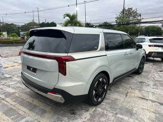 KIA-CARNIVAL-3.5 V6 GASOLINA EX AUTOMATICO KIA-CARNIVAL-2024