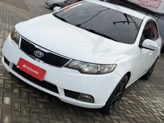 KIA-CERATO-2010