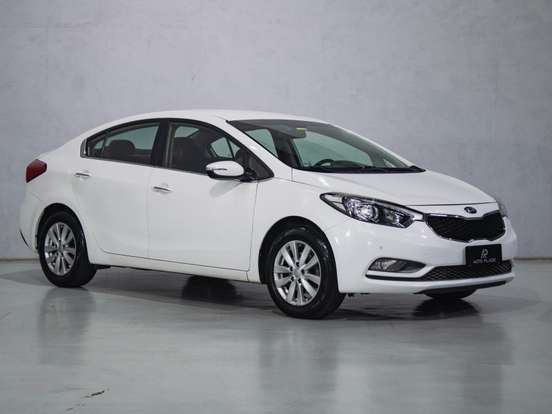 KIA-CERATO-1.6 SX 16V FLEX 4P AUTOMÁTICO KIA-CERATO-2014