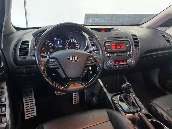 KIA-CERATO-1.6 SX 16V FLEX 4P AUTOMÁTICO KIA-CERATO-2018