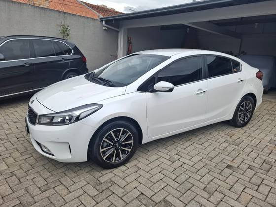KIA CERATO 1.6 SX 16V FLEX 4P AUTOMÁTICO