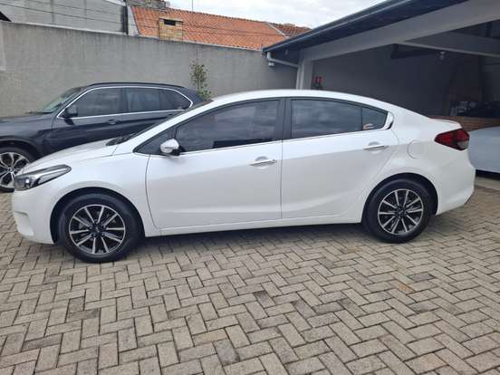 KIA-CERATO-2018