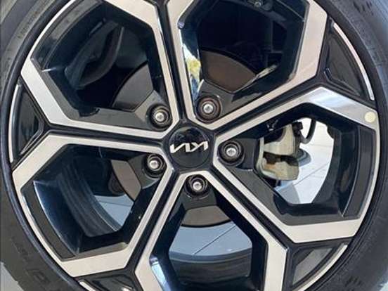 KIA-NIRO-1.6 GDI HEV SX PRESTIGE DCT KIA-NIRO-2024