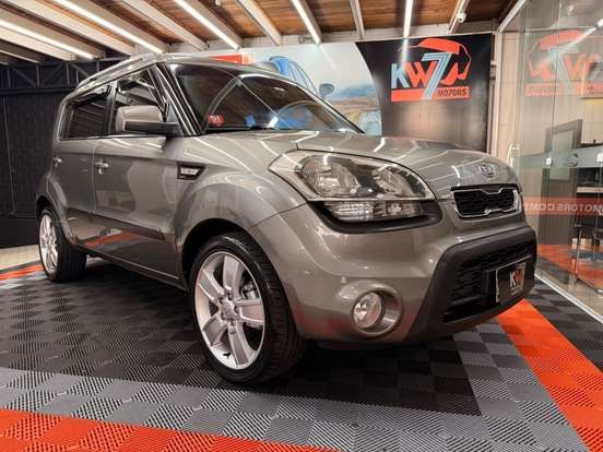 KIA-SOUL-2012
