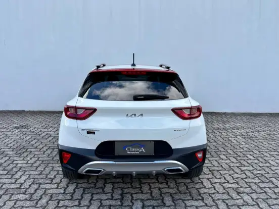 KIA-STONIC-2021