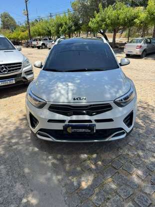 KIA-STONIC-2023