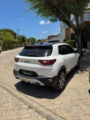 KIA-STONIC-2023