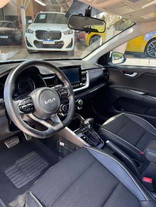 KIA-STONIC-2023