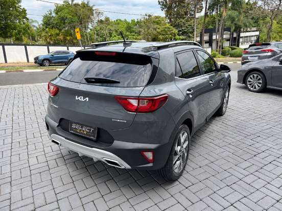 KIA-STONIC-2022