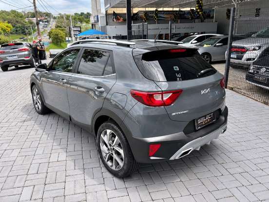 KIA-STONIC-2022