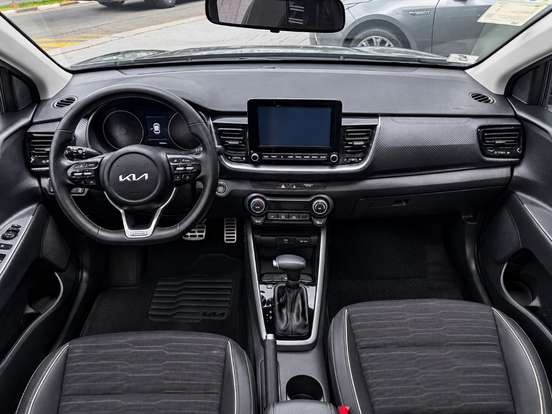 KIA-STONIC-2022