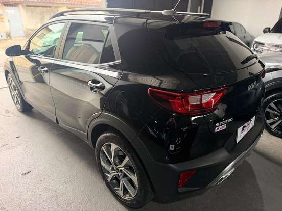 KIA-STONIC-2024