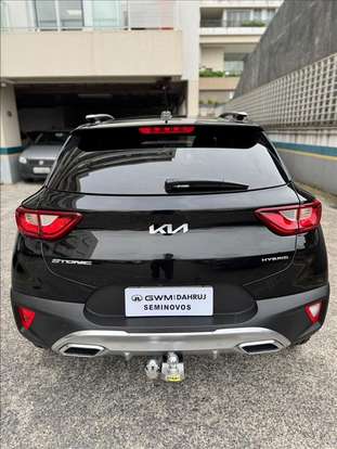 KIA-STONIC-2021