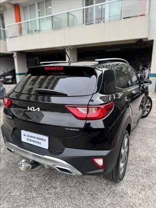 KIA-STONIC-2021