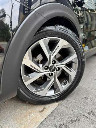 KIA-STONIC-2021