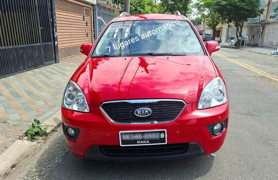 KIA-CARENS-2010
