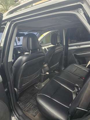 KIA-SORENTO-2011