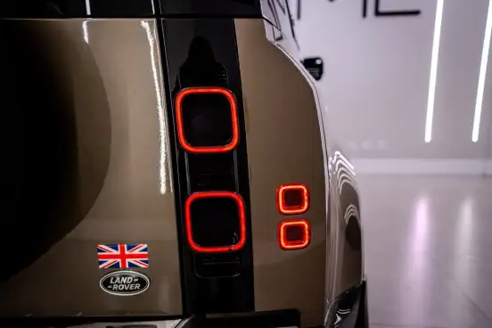 LAND ROVER-DEFENDER-2022