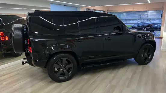 LAND ROVER-DEFENDER-2023