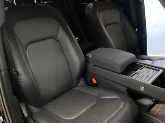 LAND ROVER-DEFENDER-3.0 D300 TURBO DIESEL MHEV 110 X-DYNAMIC SE AWD AUTOMÁTICO LAND ROVER-DEFENDER-2023