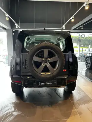 LAND ROVER-DEFENDER-2026