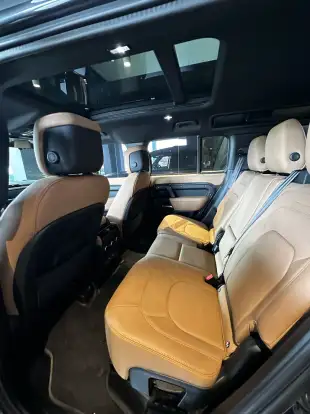 LAND ROVER-DEFENDER-2026