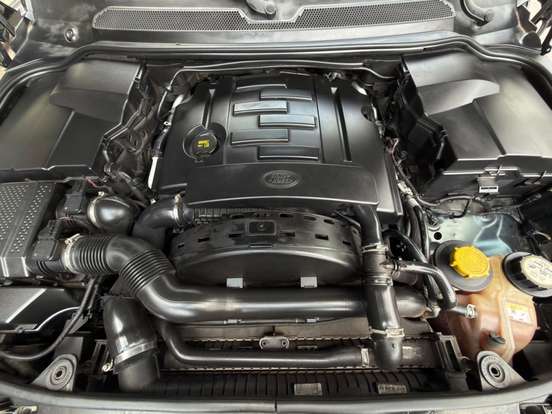LAND ROVER-DISCOVERY 4-2015