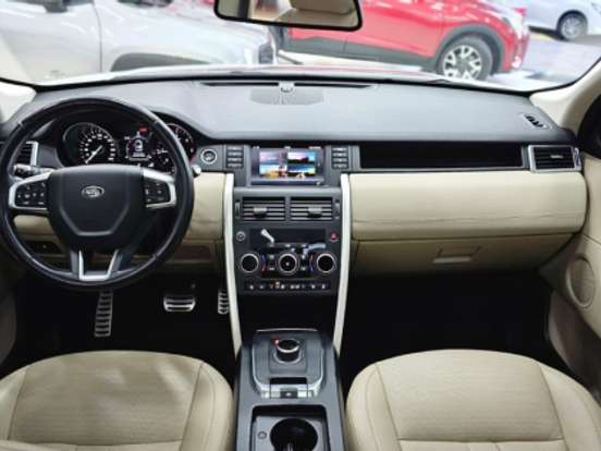 LAND ROVER-DISCOVERY SPORT-2.0 16V D240 BITURBO DIESEL HSE 4P AUTOMÁTICO LAND ROVER-DISCOVERY SPORT-2018