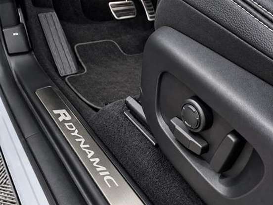 LAND ROVER-DISCOVERY SPORT-2.0 P250 TURBO FLEX R-DYNAMIC SE AUTOMÁTICO LAND ROVER-DISCOVERY SPORT-2023