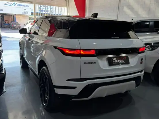 LAND ROVER-RANGE ROVER EVOQUE-2.0 P250 FLEX R-DYNAMIC HSE AWD AUTOMÁTICO LAND ROVER-RANGE ROVER EVOQUE-2023