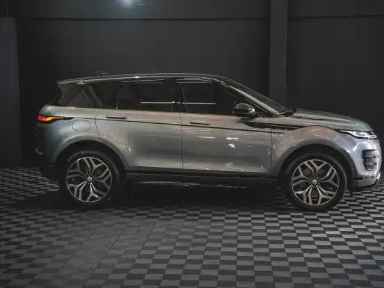 LAND ROVER-RANGE ROVER EVOQUE-2.0 P250 FLEX R-DYNAMIC SE AWD AUTOMÁTICO LAND ROVER-RANGE ROVER EVOQUE-2019