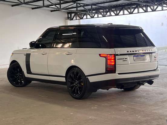 LAND ROVER-RANGE ROVER VOGUE-4.4 SE SDV8 4X4 TURBO DIESEL 4P AUTOMÁTICO LAND ROVER-RANGE ROVER VOGUE-2012
