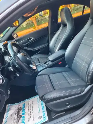 MERCEDES-BENZ-A 200-2016
