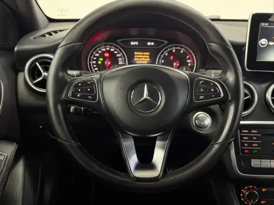 MERCEDES-BENZ-A 200-1.6 TURBO 16V FLEX 4P AUTOMÁTICO MERCEDES-BENZ-A 200-2016