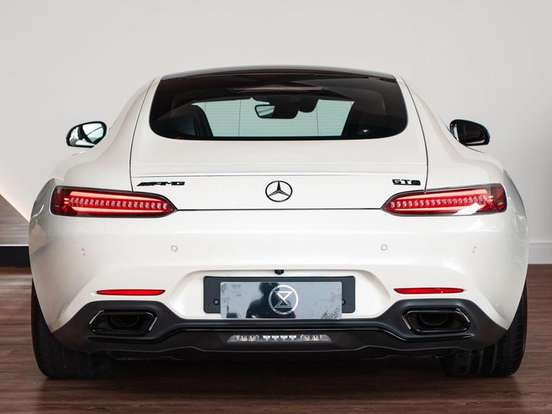 MERCEDES-BENZ-AMG GT-2015