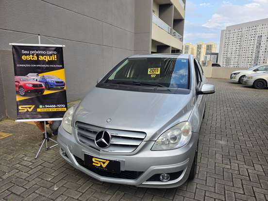 MERCEDES-BENZ-B 180-1.7 FAMILY PLUS 8V GASOLINA 4P AUTOMÁTICO MERCEDES-BENZ-B 180-2010