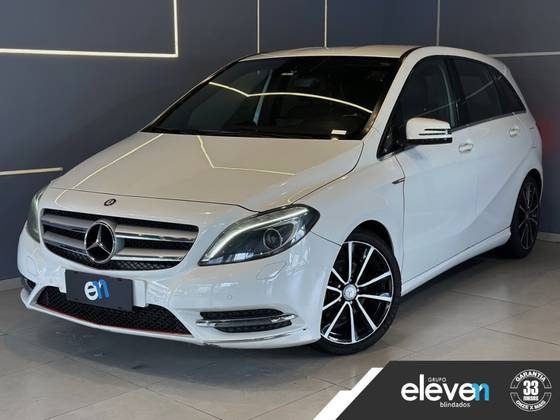 MERCEDES-BENZ B 200 1.6 SPORT TURBO GASOLINA 4P AUTOMÁTICO