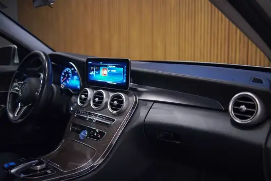 MERCEDES-BENZ-C 180-1.6 CGI FLEX EXCLUSIVE 9G-TRONIC MERCEDES-BENZ-C 180-2020