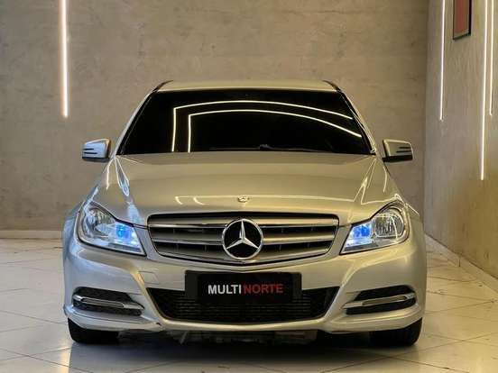 MERCEDES-BENZ-C 180-1.8 CGI CLASSIC 16V GASOLINA 4P AUTOMÁTICO MERCEDES-BENZ-C 180-2012