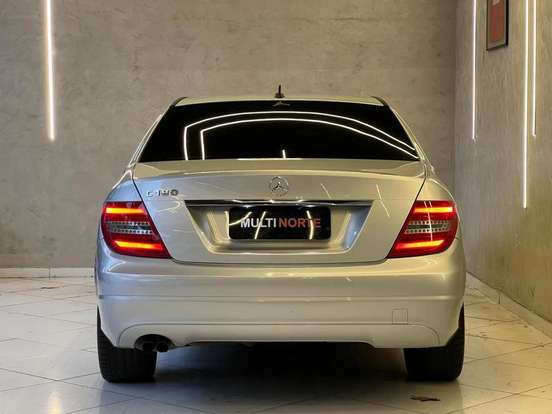 MERCEDES-BENZ-C 180-1.8 CGI CLASSIC 16V GASOLINA 4P AUTOMÁTICO MERCEDES-BENZ-C 180-2012