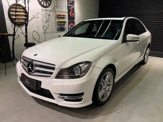 MERCEDES-BENZ-C 250-1.8 CGI SPORT 16V GASOLINA 4P AUTOMÁTICO MERCEDES-BENZ-C 250-2013