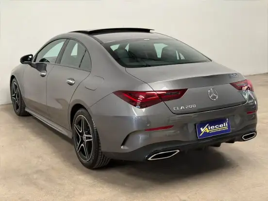 MERCEDES-BENZ-CLA 200-2024