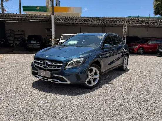 MERCEDES-BENZ-GLA 200-1.6 CGI FLEX ADVANCE 7G-DCT MERCEDES-BENZ-GLA 200-2020
