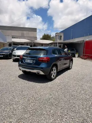 MERCEDES-BENZ-GLA 200-2020