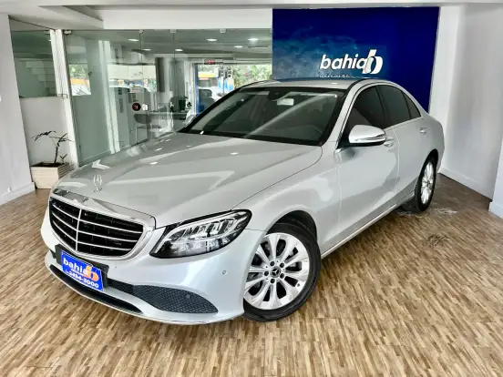 MERCEDES-BENZ-GLA 200-1.6 CGI FLEX STYLE 7G-DCT MERCEDES-BENZ-GLA 200-2020