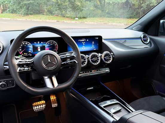 MERCEDES-BENZ-GLA 200-1.3 MHEV AMG LINE 7G-DCT MERCEDES-BENZ-GLA 200-2024