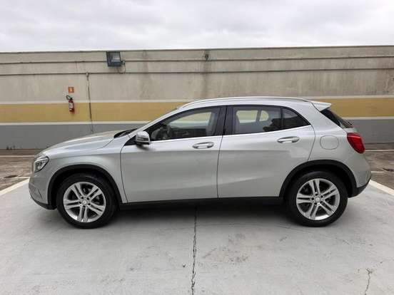 MERCEDES-BENZ-GLA 200-1.6 CGI STYLE 16V TURBO FLEX 4P AUTOMÁTICO MERCEDES-BENZ-GLA 200-2017